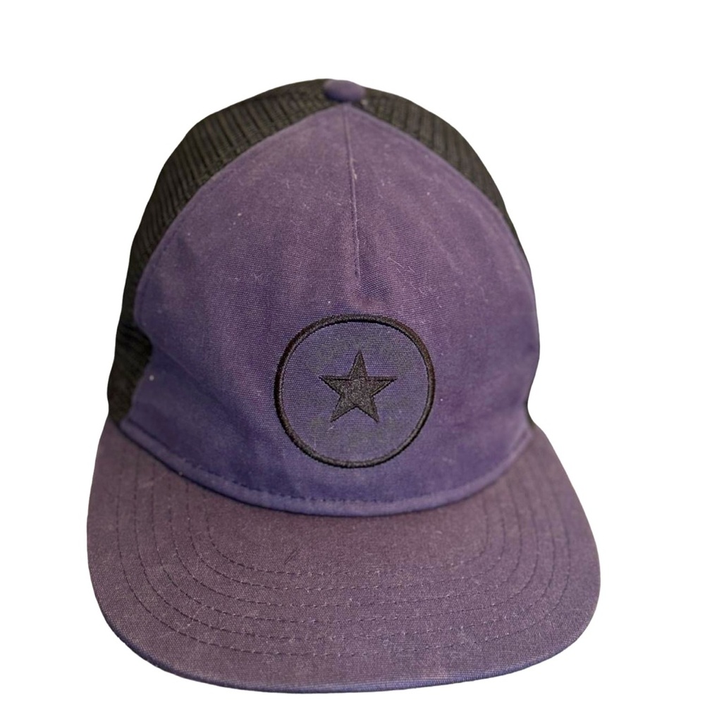 Converse snapback hat. One size fits most